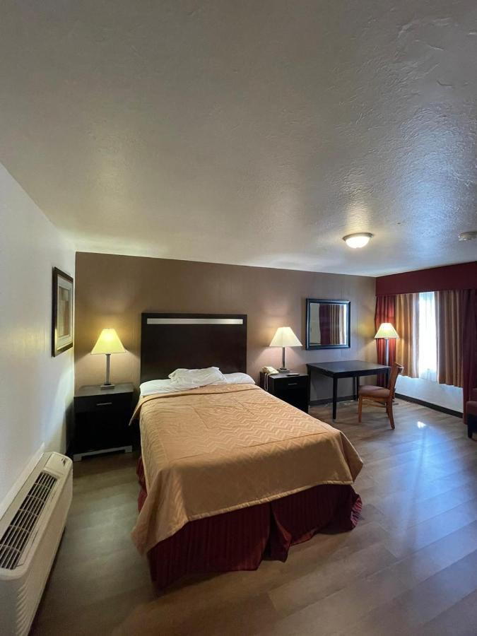 Budget Inn 普林斯顿 外观 照片